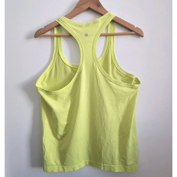 lululemon Women's Swiftly Tech Racerback Tank Top Size 12 Green - Picture 3 of 10